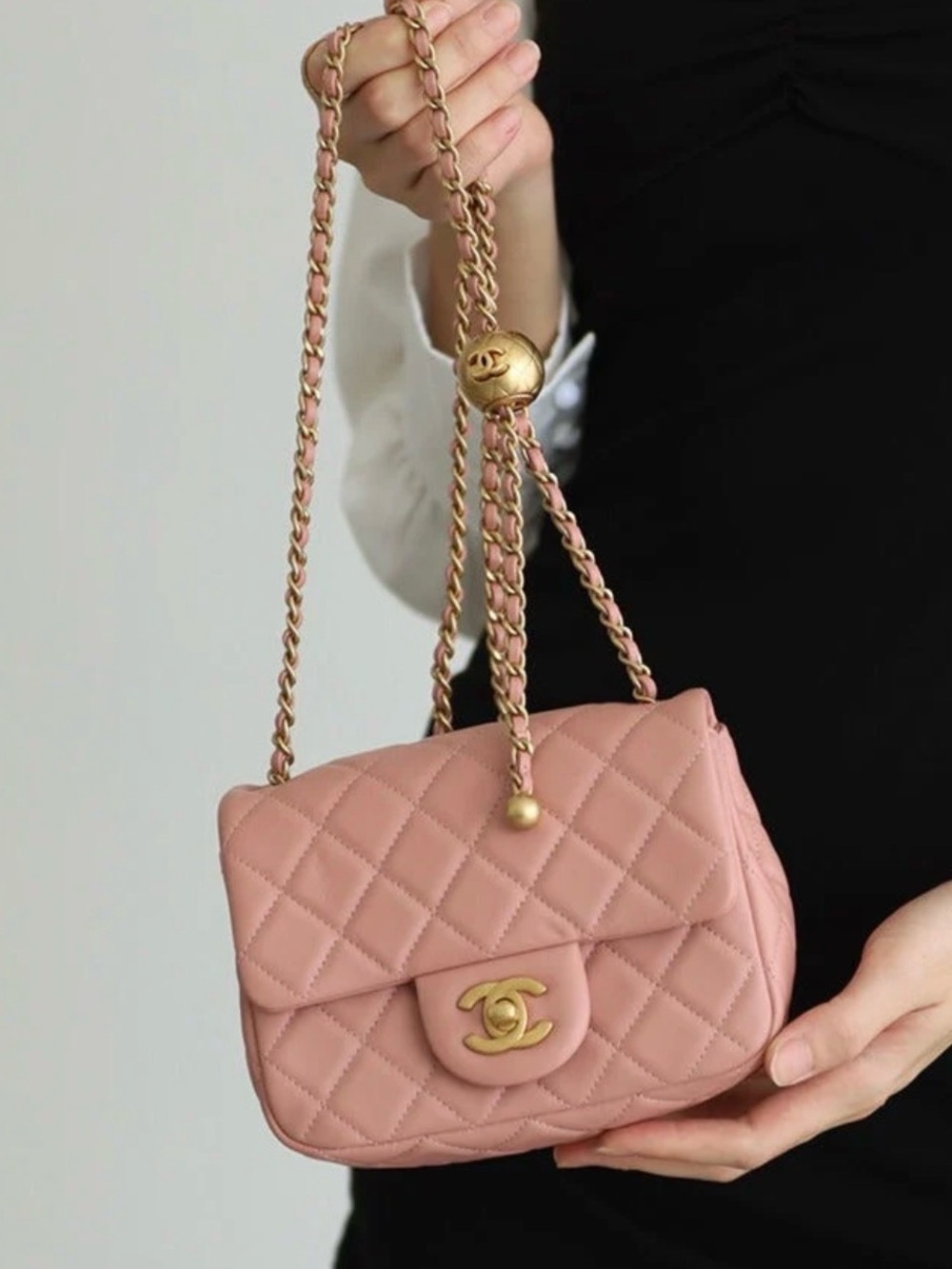 CHANEL GWP 17cm Quilted Mini Flap Shoulder Bag in Dusty Pink with Gold Hardware